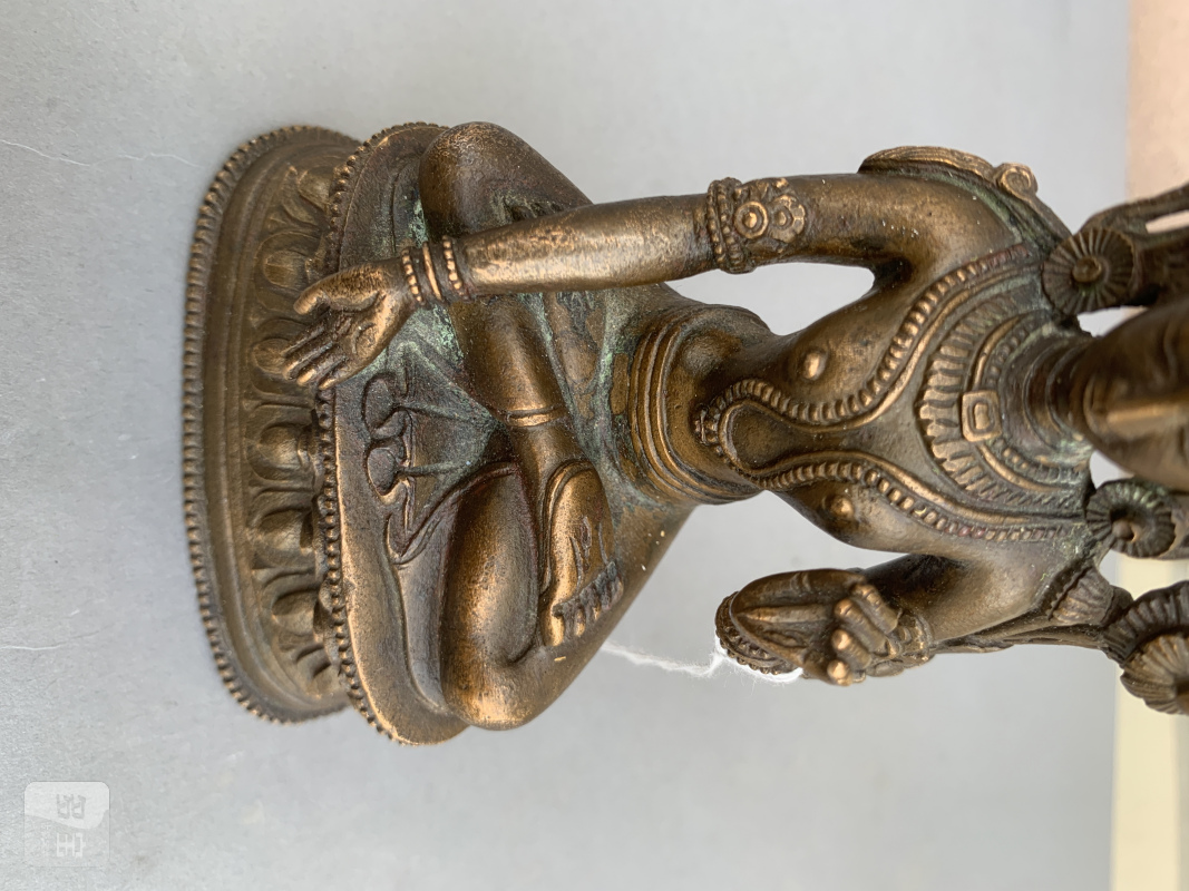 A BRONZE FIGURE OF A TARA - 图11
